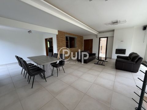 A louer MAISON D'ARCHITECTE HENIN BEAUMONT