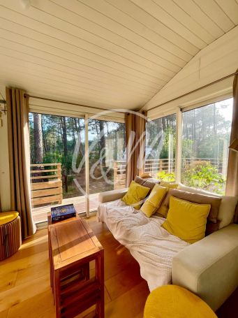 A vendre CHALET NATURISTE 5 PIECES 76 M&sup2; Le porge