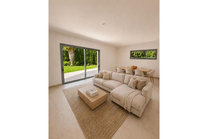 A louer APPARTEMENT DE PRESTIGE T4 79 M2 TERRASSE BORD DE MER NARBONNE