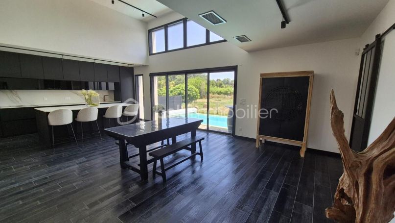 A louer MAISON  CONTEMPORAINE BORD DE MER SAINT CYPRIEN