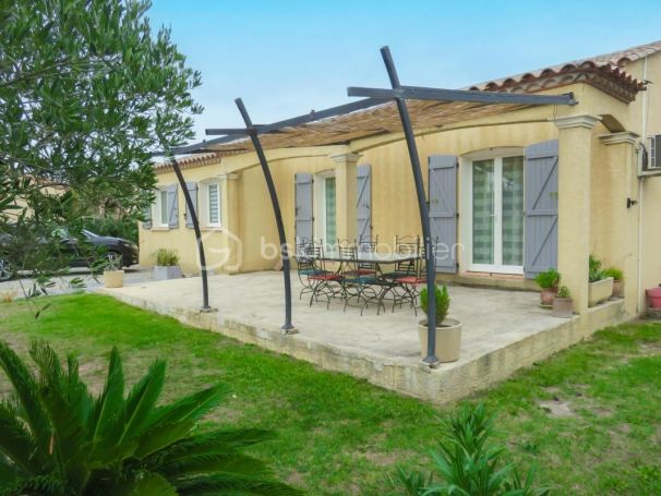 A louer MAISON  5 PIECES 105 M2  LEZIGNAN CORBIERES
