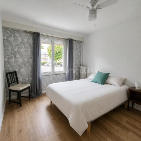 A louer APPARTEMENT T3 60 M2 BORD DE MER NICE