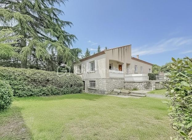 A louer MAISON  5 PIECES 110 M2  CASTRIES