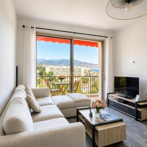 A louer APPARTEMENT T2 39 M2 TERRASSE VUE MER NICE