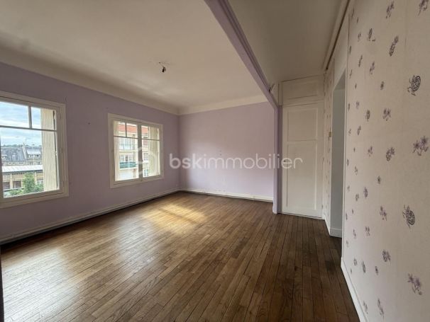 A louer APPARTEMENT T3 61 M2  LISIEUX