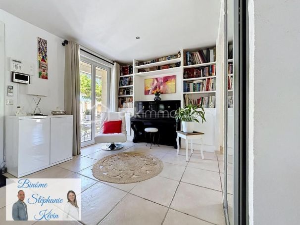 A louer MAISON  DE MAîTRE  COURNONTERRAL