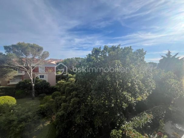 A louer APPARTEMENT T3 63 M2 BORD DE MER SAINT RAPHAEL