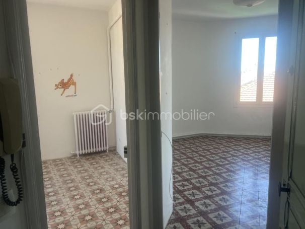 A louer APPARTEMENT T4 55 M2  BEZIERS