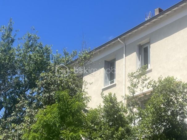 A louer APPARTEMENT T4 55 M2  BEZIERS