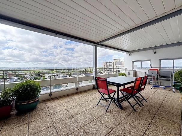A louer APPARTEMENT T6 147 M2 TERRASSE CAEN