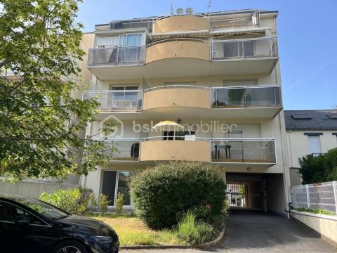 A louer APPARTEMENT T3 56 M2 TERRASSE BORD DE MER LA BAULE ESCOUBLAC