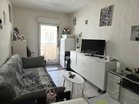 A louer APPARTEMENT T2 34 M2 BORD DE MER SETE