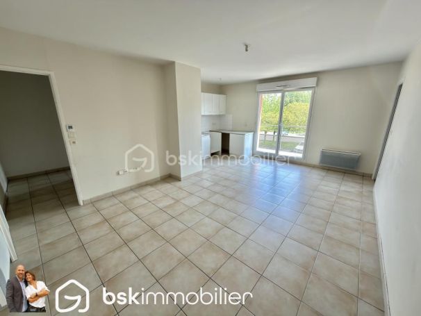 A louer APPARTEMENT T3 58 M2  VENDIN LE VIEIL