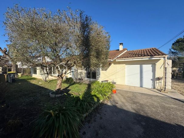 A louer MAISON CONTEMPORAINE COUTRAS