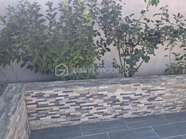 A louer MAISON  5 PIECES 107 M2  BEZIERS