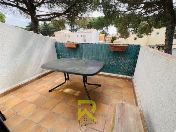 A louer APPARTEMENT T3 34 M2 TERRASSE BORD DE MER AGDE