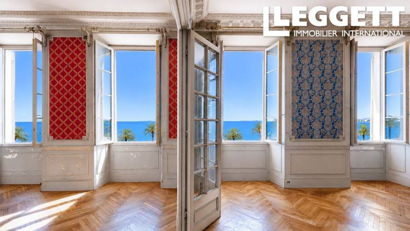 A louer APPARTEMENT T7 249 M2 VUE MER NICE