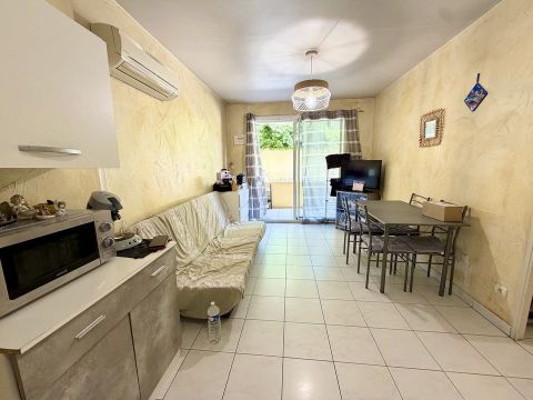A louer APPARTEMENT T2 30 M2 TERRASSE  MARSEILLE 12EME