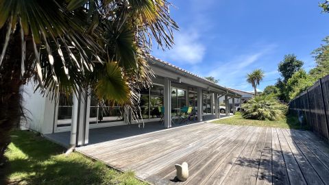 A vendre MAISON D'ARCHITECTE À LA HUME