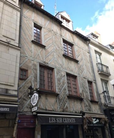 A louer STUDIO  24 M2  NANTES