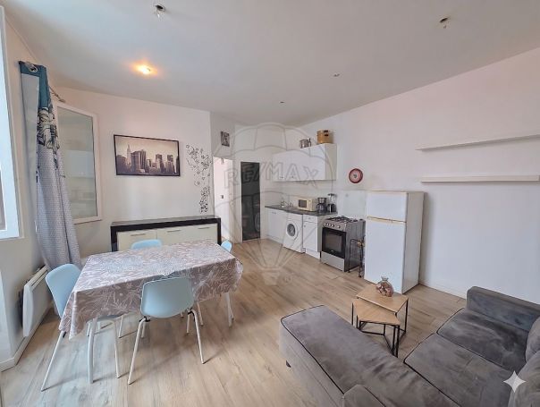 A louer APPARTEMENT T2 35 M2  MARSEILLE 2EME