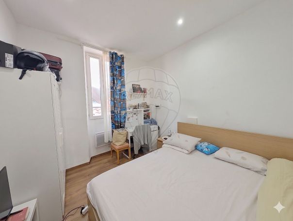 A louer APPARTEMENT T2 48 M2 TERRASSE  MARSEILLE 2EME