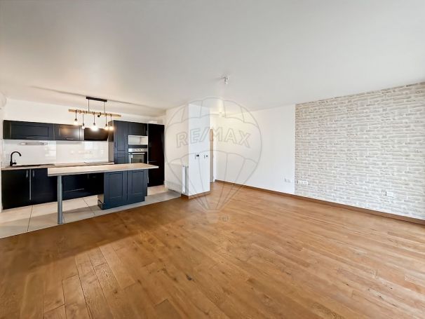 A louer APPARTEMENT T3 72 M2 TERRASSE  BASSE GOULAINE