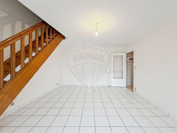 A louer APPARTEMENT T4 93 M2  NANTES