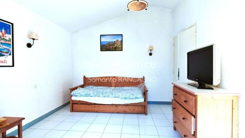 A louer APPARTEMENT T2 25 M2 TERRASSE BORD DE MER SAINT RAPHAEL