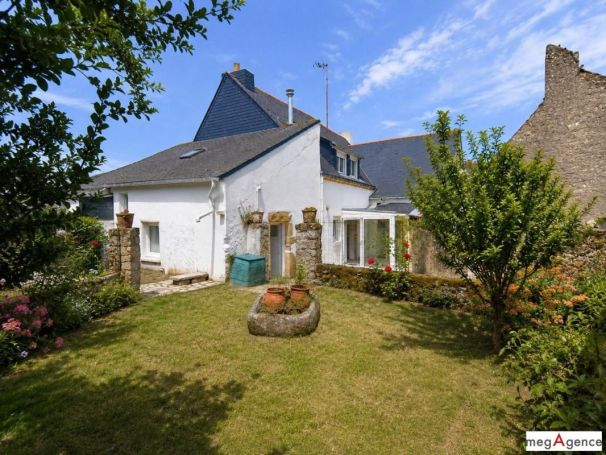 A louer MAISON  DE MAîTRE BORD DE MER BATZ SUR MER