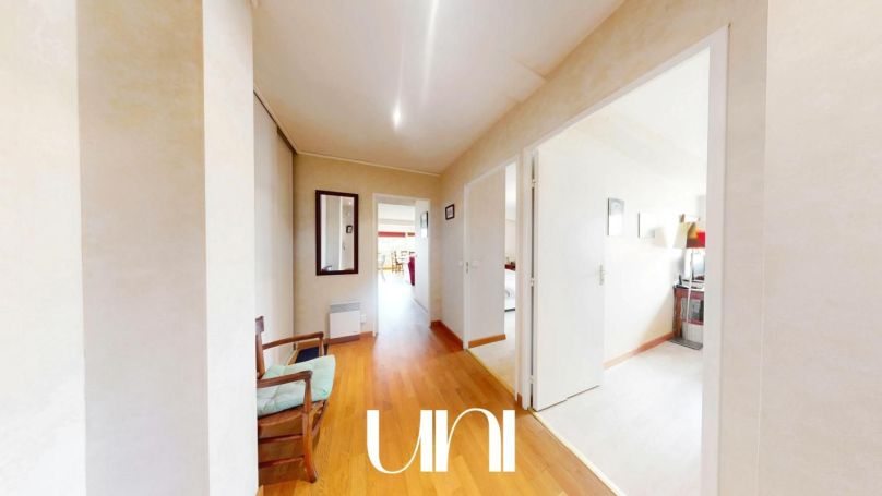 A louer APPARTEMENT T3 82 M2  LISIEUX