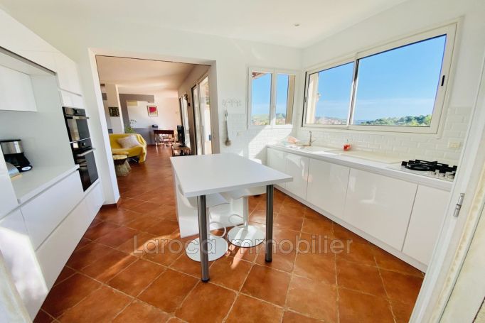 A vendre MAISON  4 PIECES 145 M2 BORD DE MER BANYULS SUR MER