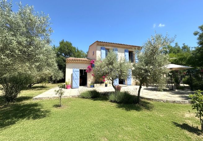 A louer MAISON 5 PIECES 170 M2 CHATEAUDOUBLE