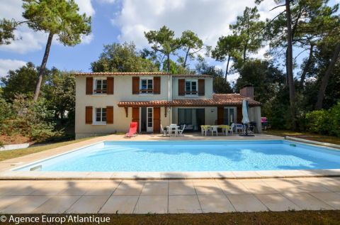 A louer MAISON 5 PIECES 130 M2 BORD DE MER LA PALMYRE