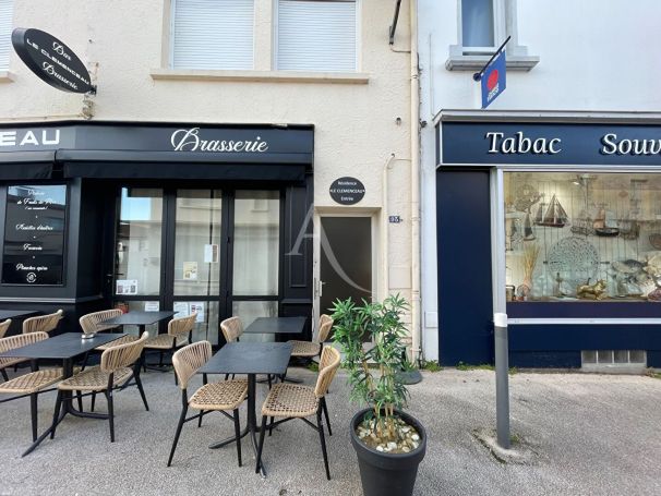 A louer APPARTEMENT T3 53 M2 BORD DE MER JARD SUR MER