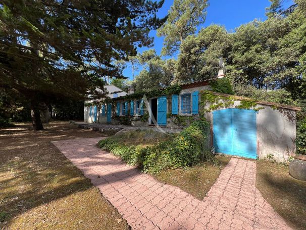 A vendre MAISON  6 PIECES 120 M2 BORD DE MER SAINT VINCENT SUR JARD