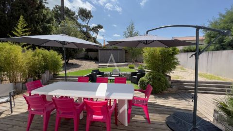 A louer MAISON 7 PIECES 175 M2 BORD DE MER JARD SUR MER