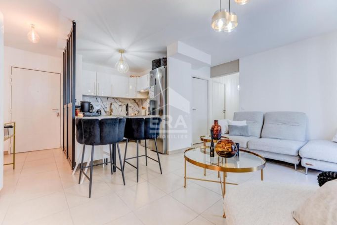 A vendre APPARTEMENT T4 70 M2 TERRASSE  SAINT ISIDORE
