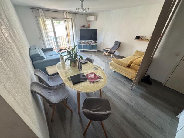 A louer APPARTEMENT T4 77 M2 BORD DE MER CAGNES SUR MER