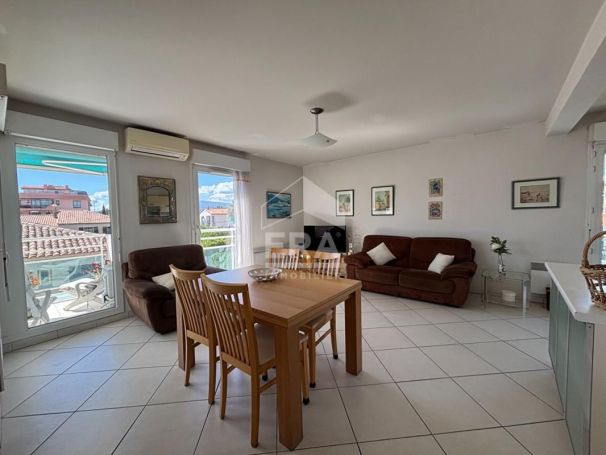 A louer APPARTEMENT T3 62 M2 TERRASSE BORD DE MER CAGNES SUR MER