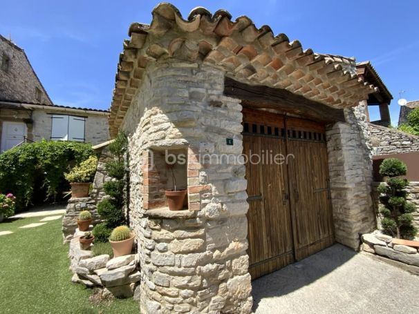 A vendre MAISON  DE MAîTRE  MONS