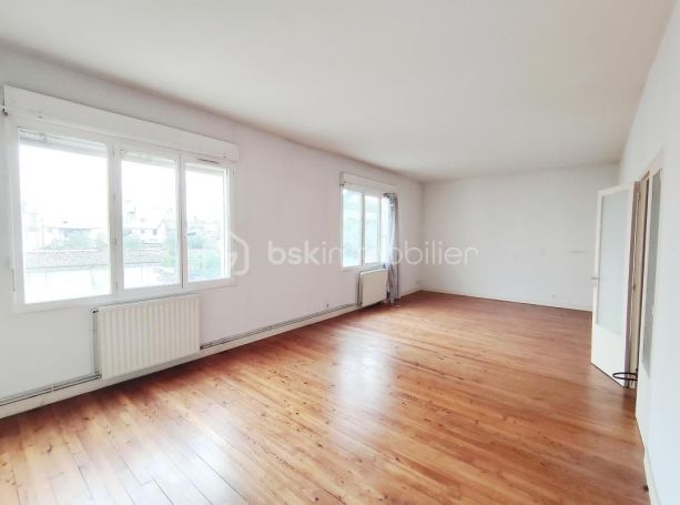 A louer APPARTEMENT T3 92 M2  BORDEAUX