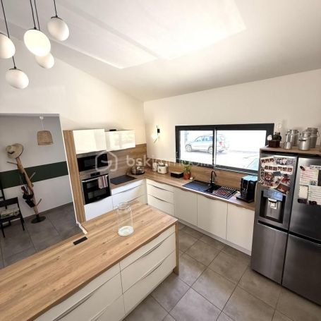 A louer MAISON  CONTEMPORAINE  PIA