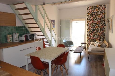 A louer APPARTEMENT T2 47 M2 BORD DE MER SETE