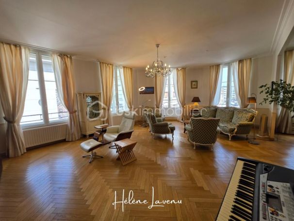 A louer APPARTEMENT T5 154 M2 BORD DE MER BOULOGNE SUR MER
