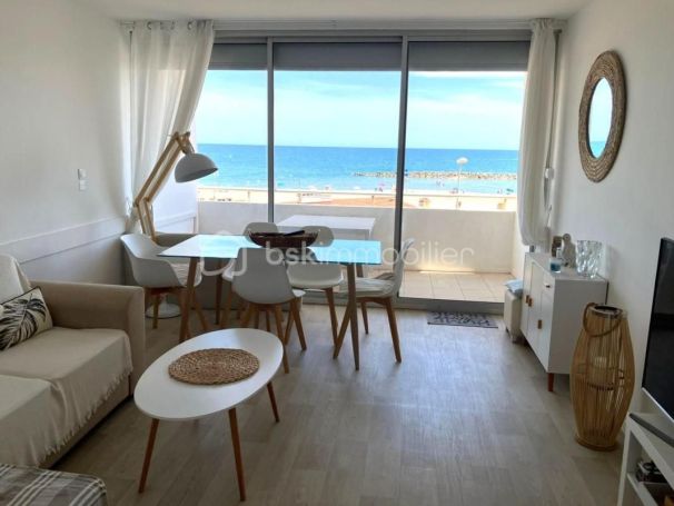 A louer APPARTEMENT DUPLEX T4 57 M2 TERRASSE PIEDS DANS L'EAU VALRAS PLAGE