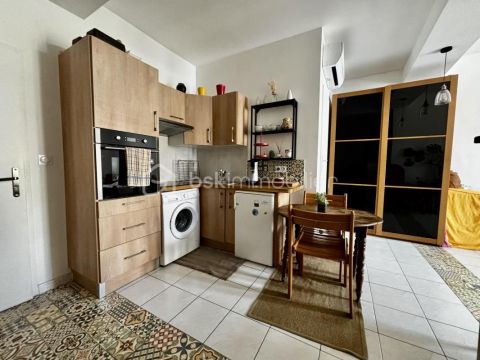 A louer STUDIO 28 M2 BORD DE MER SETE