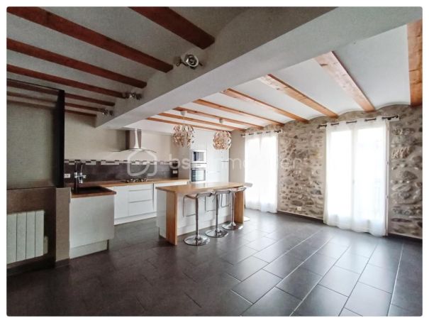 A louer APPARTEMENT T5 143 M2  LE BOULOU