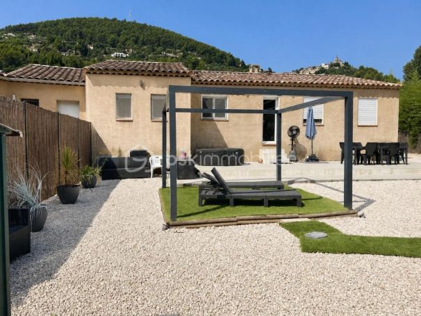 A louer MAISON  CONTEMPORAINE  SOLLIES PONT