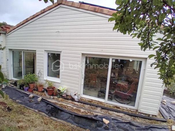 A louer MAISON  CONTEMPORAINE  VINAX